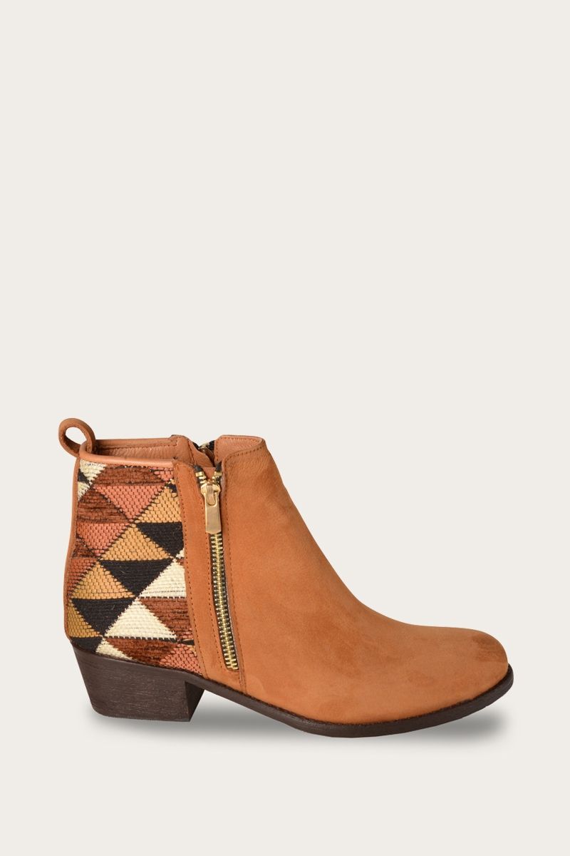 Jamie heeled nubuck ankle boots DM