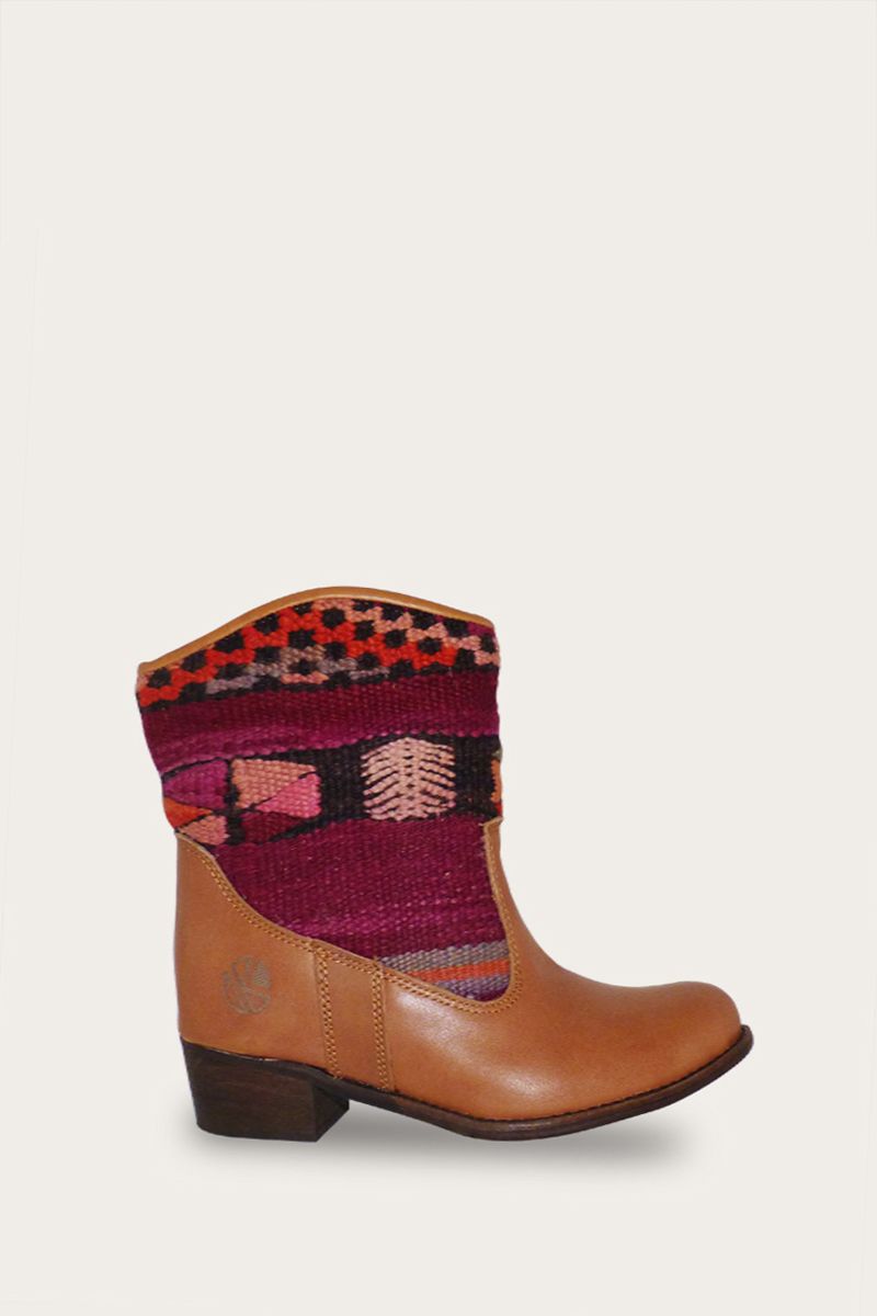 Inez Boots