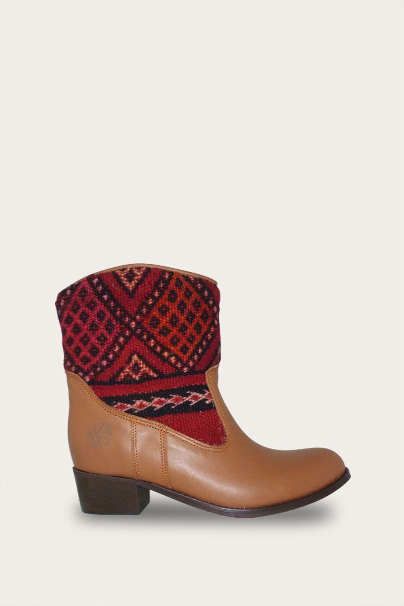 Inez Boots