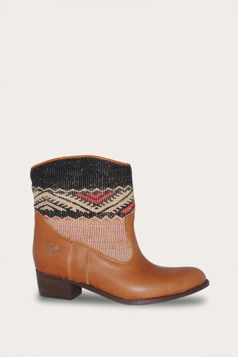 Inez Boots