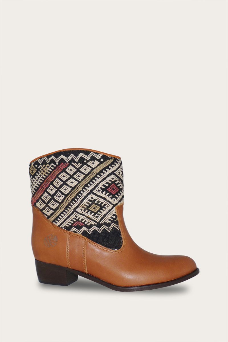 Inez Boots