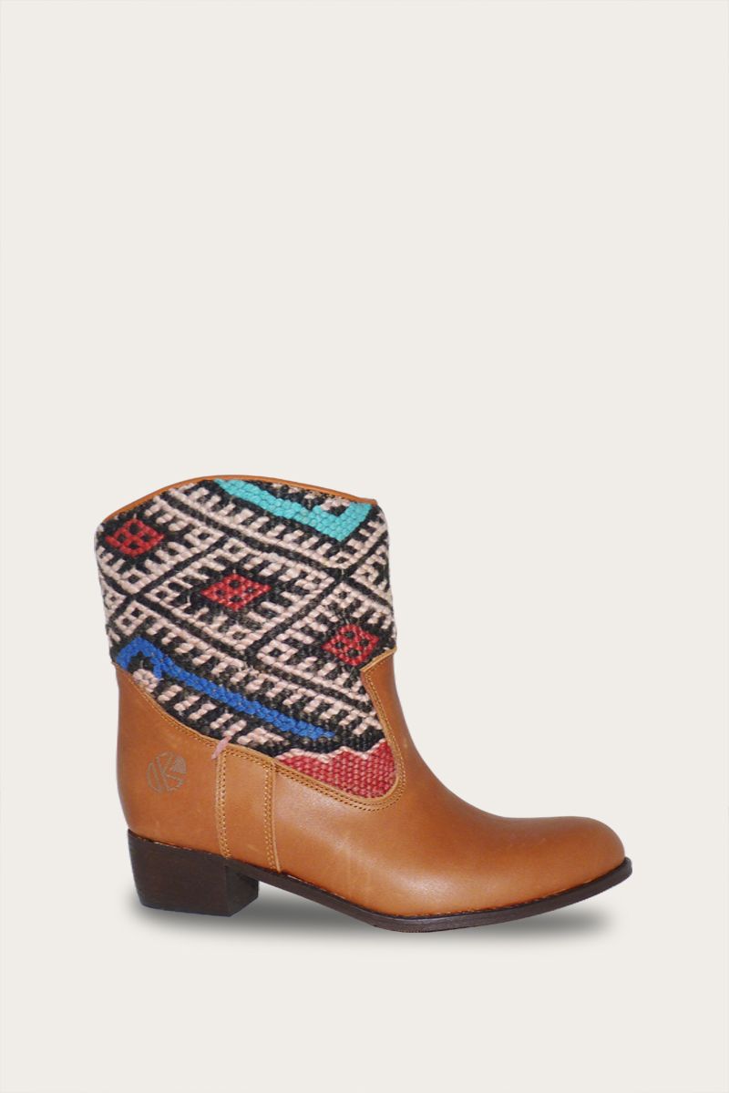 Inez Boots