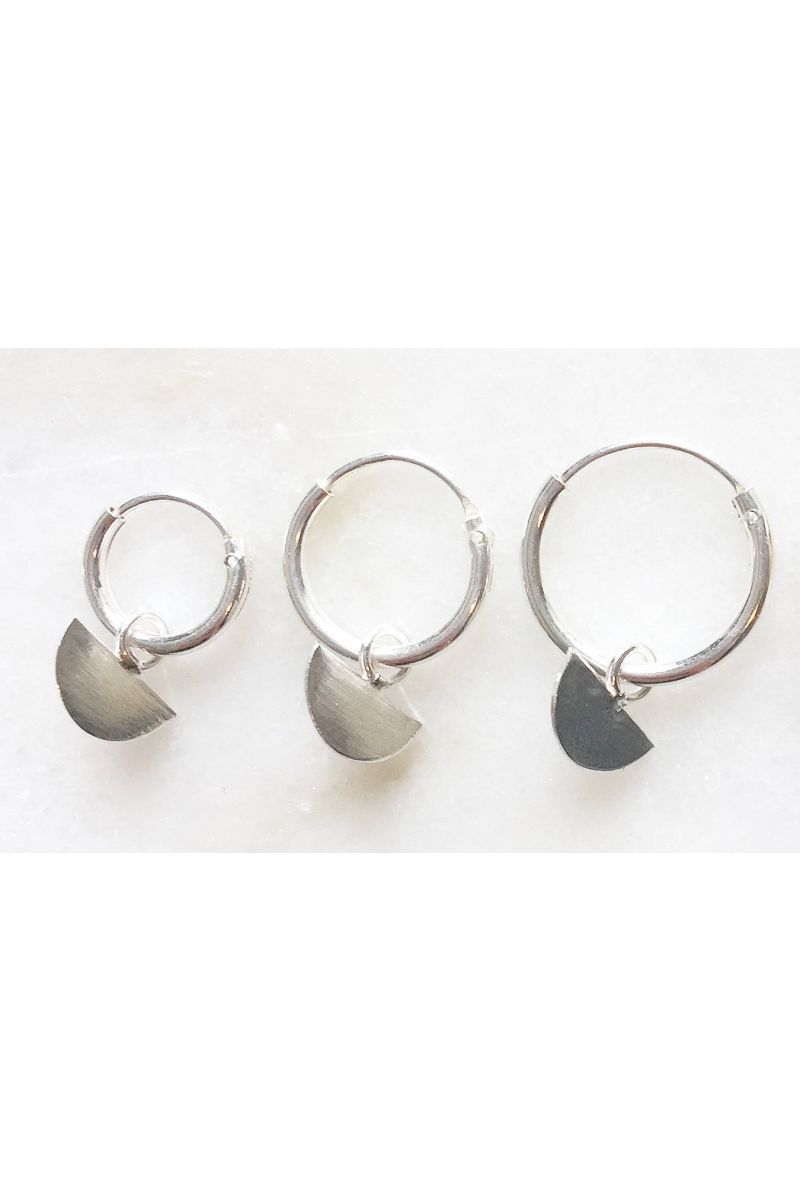 scale earring - silver