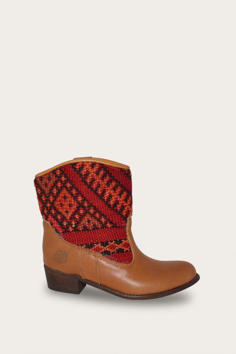 Inez Boots