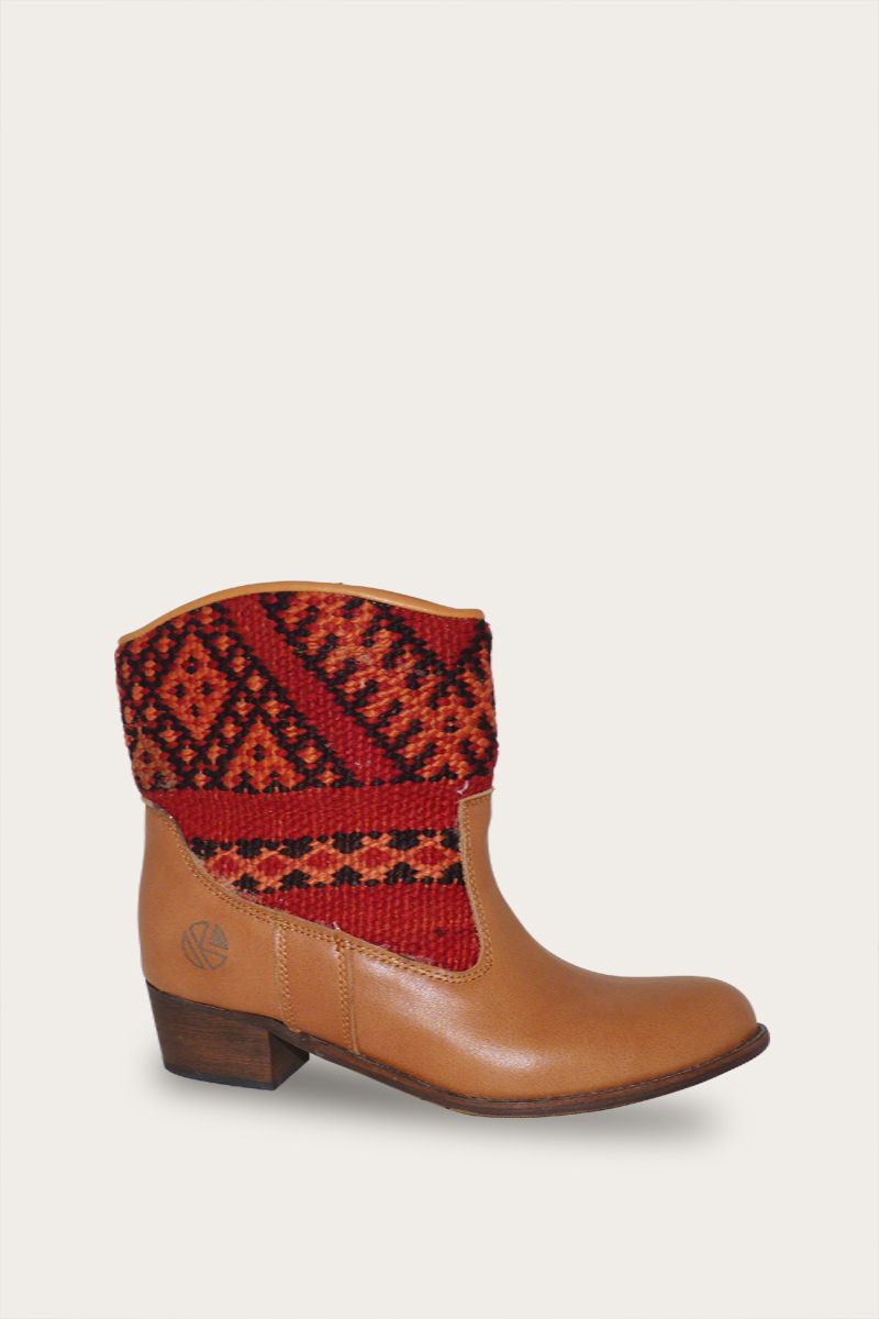 Inez Boots