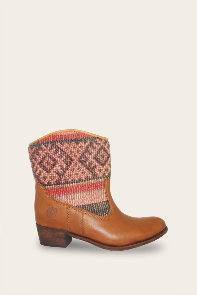 Inez Boots