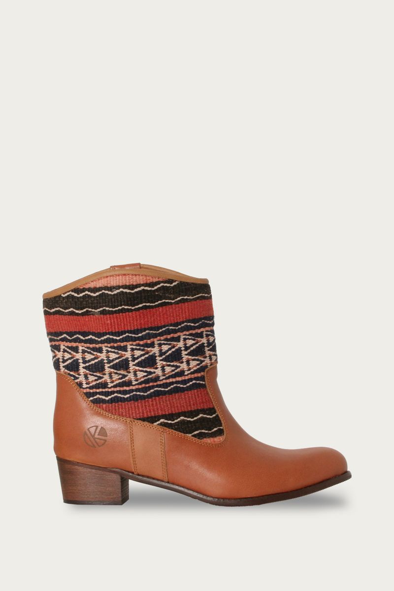 Inez Boots