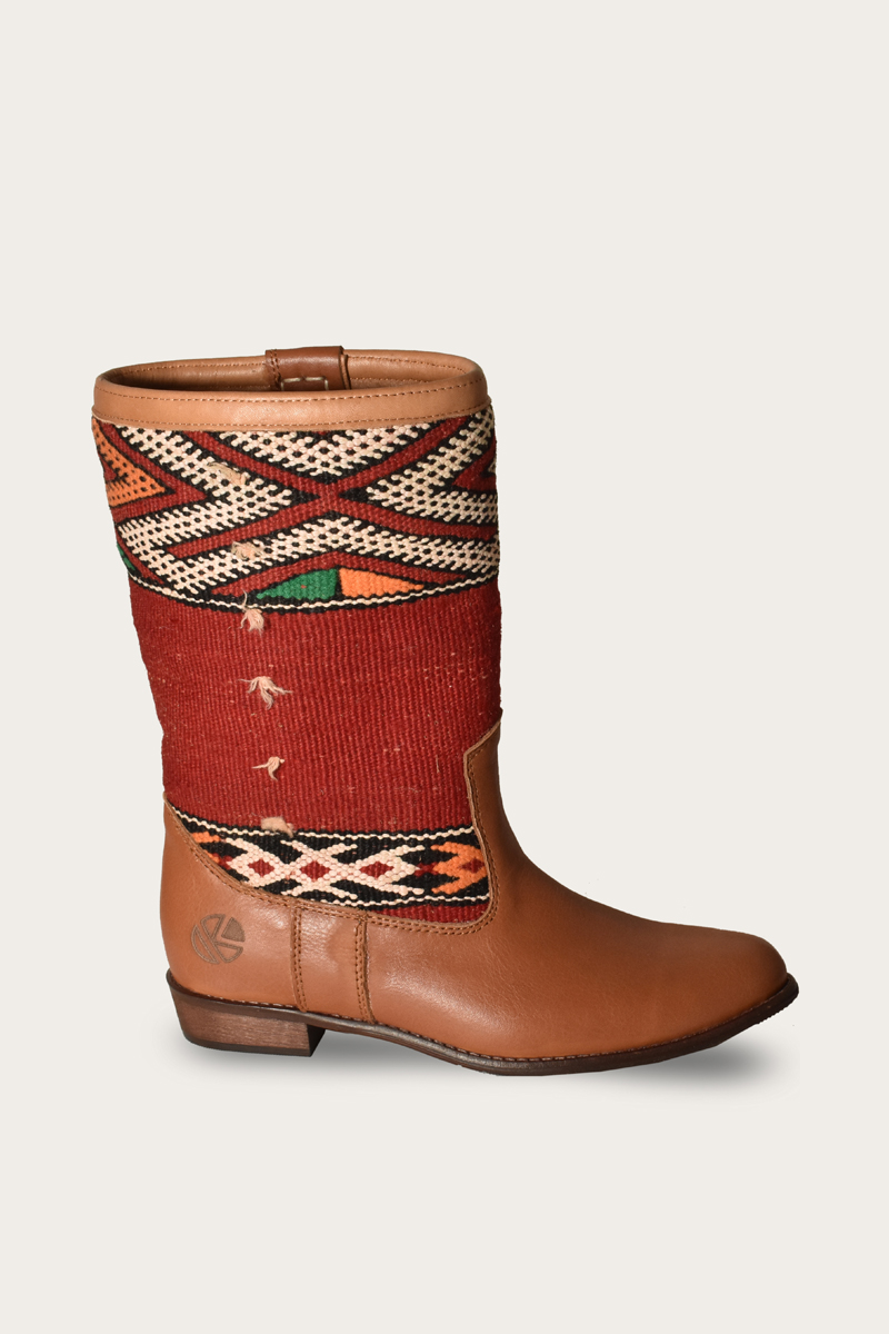 Buy Lee Ann Flat Boots | Kindred Spirits®